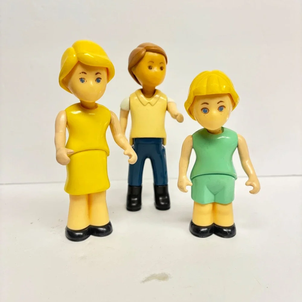 Vintage Little Tikes Family Figures Mom Dad Daughter Girl Lot of 3